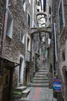 Dolceaqua, uliczka ze schodami