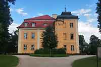Pałac Łomnica