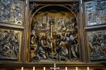 Ołtarz mariacki Wita Stwosz w bocznej nawie katedry w Bambergu.