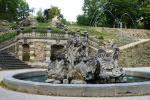 Pałąc - Fantazja, fontanny w parku.