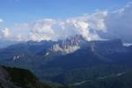 Dolomity żegnają nas widokiem na Croda da Lago .