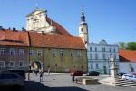 Placyk w poblizu kościoła