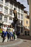 Schaffhausen, pod pomnikiem Wilhelma Tella
