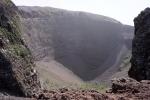 Wezuwiusz - otch艂a艅 krateru.